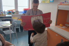 8db9f07a-c4dd-4607-a292-e49302659516