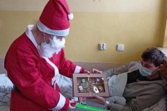 264327784_990005834884832_7380953522900676669_n