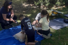 8cd541b1-974a-4be9-9a35-1c981f62b9e9