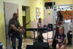 309627111_576276317626071_6535826753350390190_n